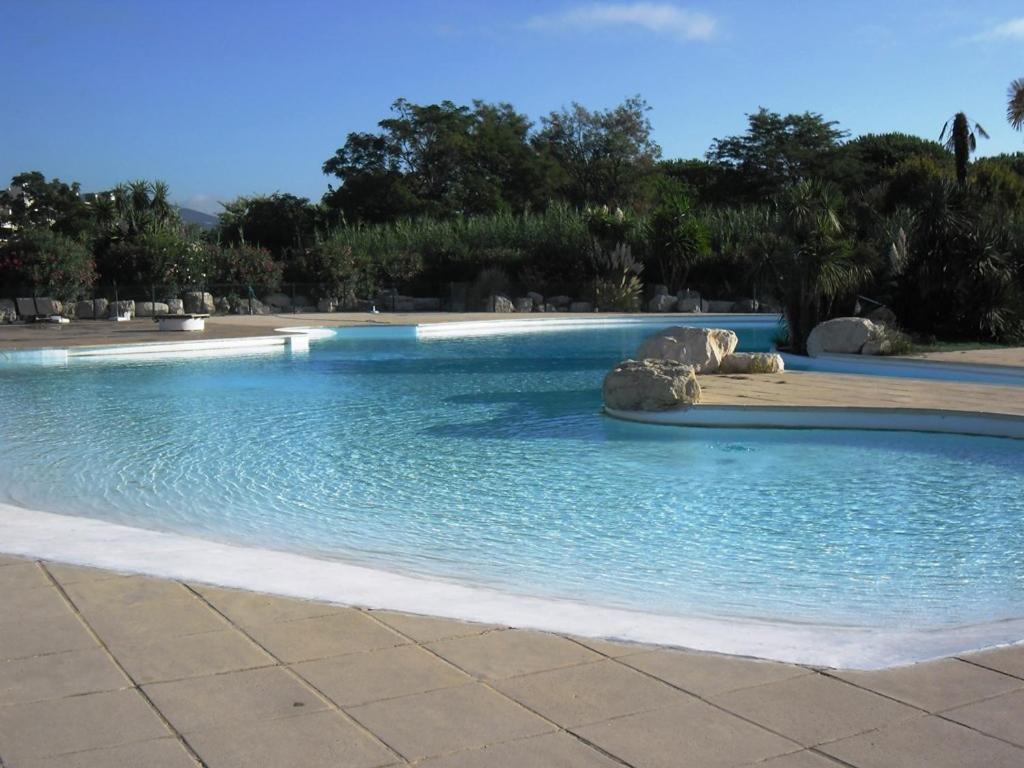 Green Suite Golfe De Saint Tropez Gassin Eksteriør bilde